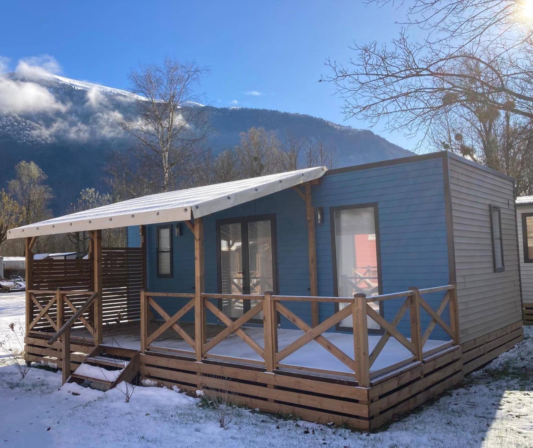 Camping Rcn Belledonne Le Bourg-dʼOisans Eksteriør billede
